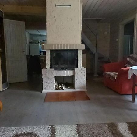Domek Na Mazurach. Dluzek Экстерьер фото
