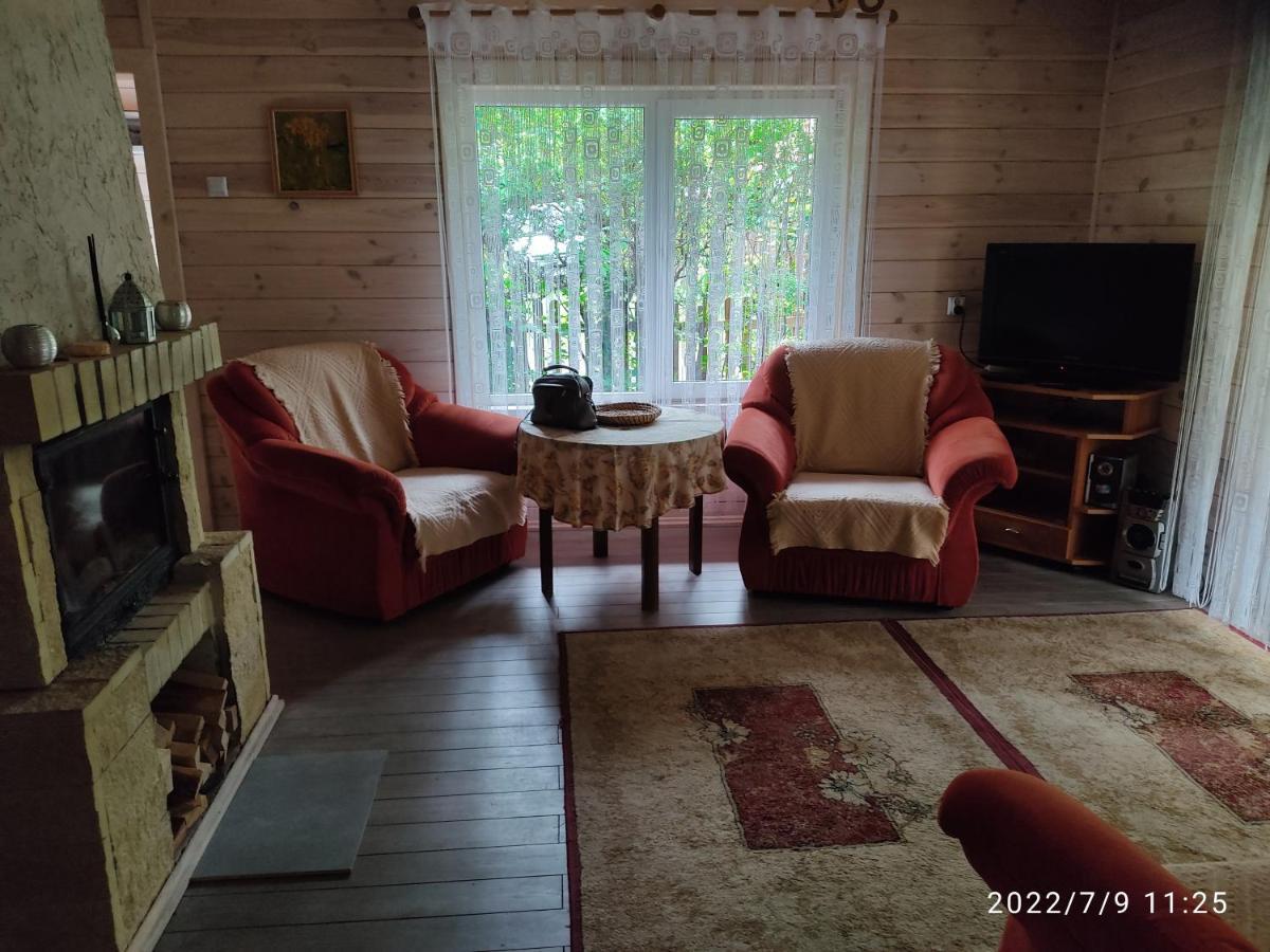 Domek Na Mazurach. Dluzek Экстерьер фото